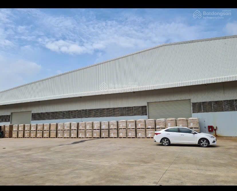 Kho xưởng cho thuê khu công nghiệp đức hoà, long an, dt 25,000m2 (2,5ha)