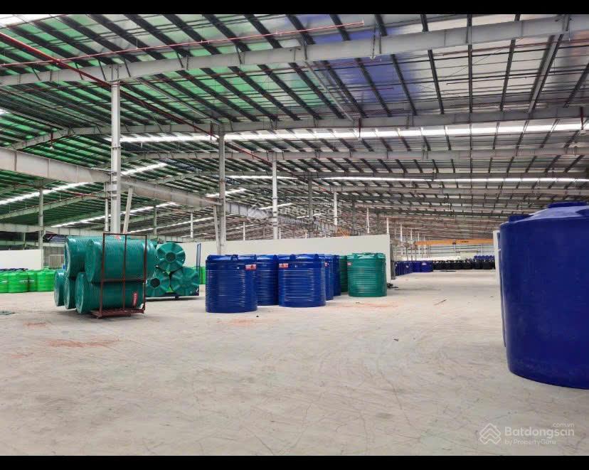 Kho xưởng cho thuê khu công nghiệp đức hoà, long an, dt 25,000m2 (2,5ha)