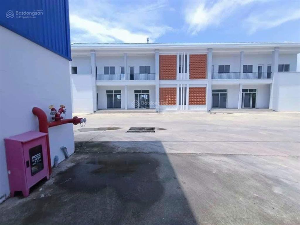 Bán kho xưởng khu công nghiệp vsip 2 ngay thành phố mới bình dương, tt thành phố mới, dt 1ha