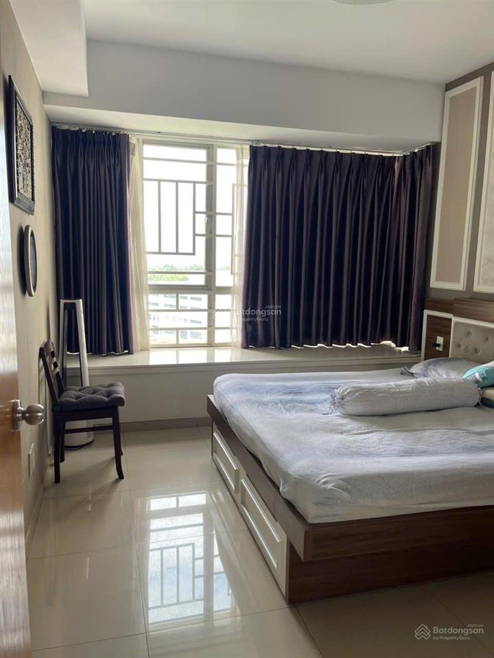 Căn hộ canary heights 3 phòng 118m2, ngay aeon mall bd, gia 3.3 tỷ. dọn vào ở ngay. 0896 998 ***