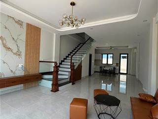 Cho thuê căn shophouse đẹp mới mặt tiền đường đại lộ dân chủ suncasa central,  0909 901 ***