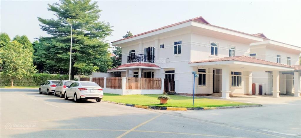Chuyên bán cho thuê biệt thự the oasis nơi đáng sống bậc nhất bình dương.  0909 901 ***