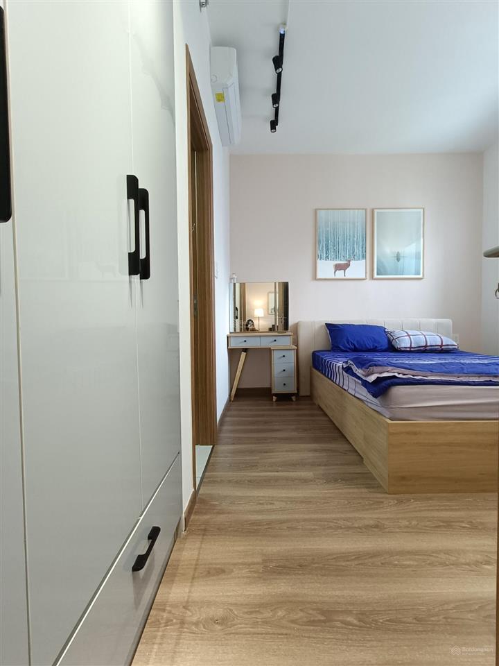 Cho thuê căn hộ cao cấp decor đẹp có 2 ban công tại khu căn hộ cao cấp the habitat bình dương