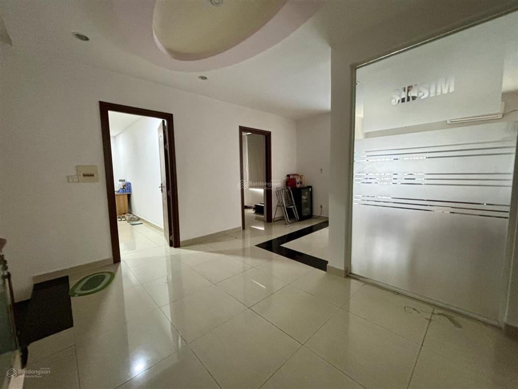 Bán căn nhà mặt phố 10m đang cho thuê phòng khám yhct oasis 1 cạnh vsip 1 phường an phú, tp hcm