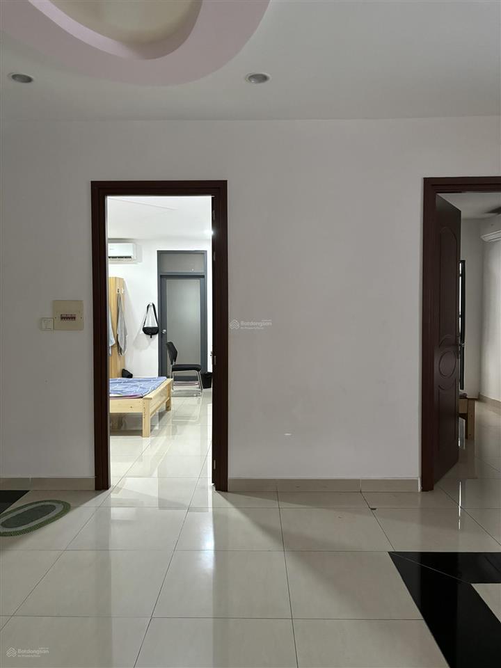 Bán căn nhà mặt phố 10m đang cho thuê phòng khám yhct oasis 1 cạnh vsip 1 phường an phú, tp hcm