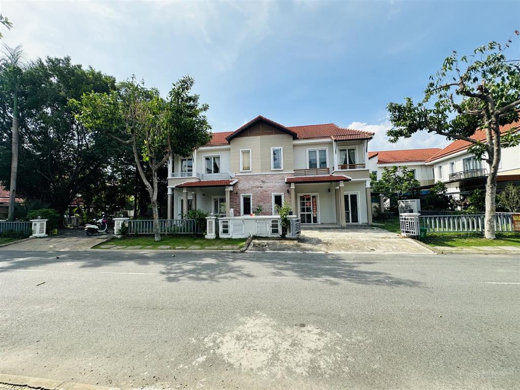 Bán biệt thự oasis kdc việt sing được ví như ốc đảo xanh giữa lòng trung tâm thành phố hcm mới