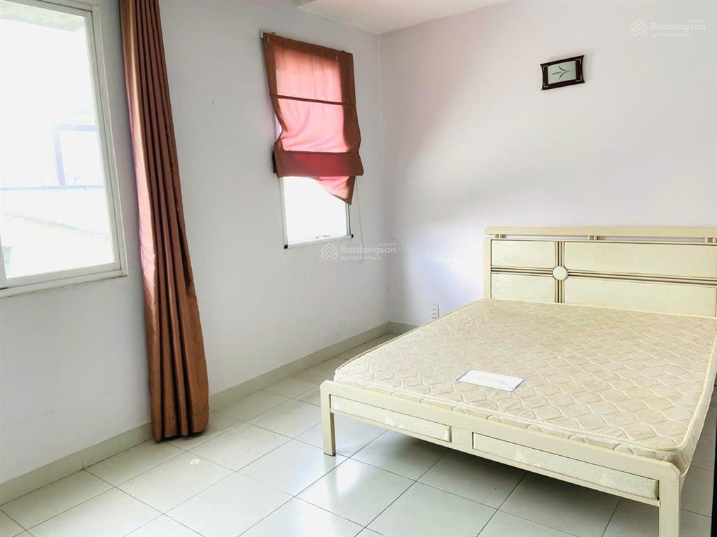 Bán nhà tại the oasis 3 kdc việt sing đang cho thuê 16 triệu/tháng