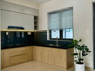 Cho thuê căn nhà phố shophouse mới đẹp tại khu đô thị suncasa central vsip2  0909 901 ***