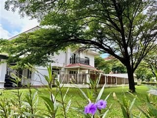 Bán căn biệt thự đặc biệt tại the oasis vị trí đẹp cạnh công viên