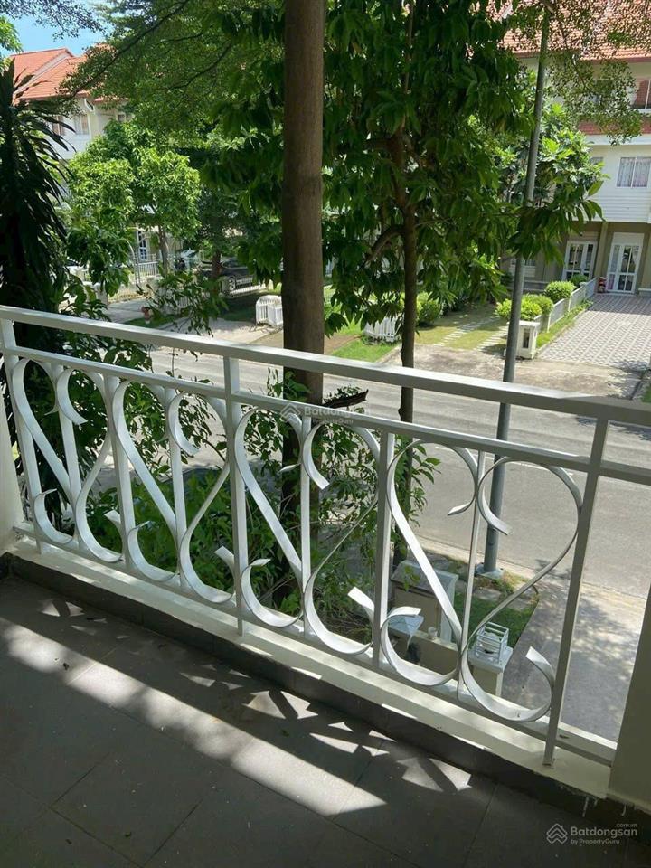 Bán căn biệt thự liền kề oasis việt sing nhà mới đẹp hiện đại