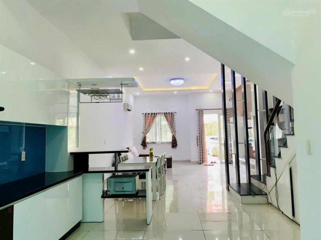 Bán căn biệt thự liền kề oasis việt sing nhà mới đẹp hiện đại