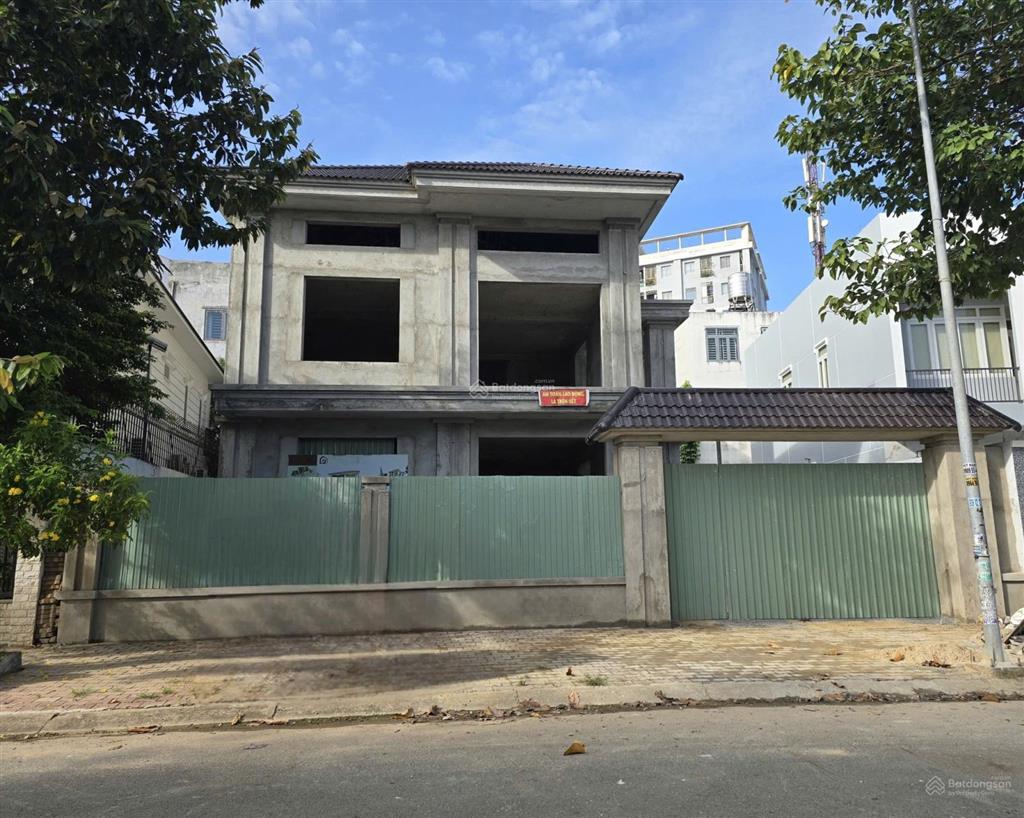 Bán căn biệt thự đẹp xuất sắc kdc hiệp thành 3