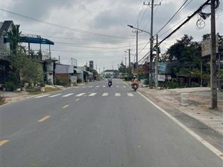 Bán gấp nhà mt hùng vương nhơn trạch, nhà lầu mới đẹp,giá rẻ 5,8ty, sr chính chủ.gọi ngay 24/24h