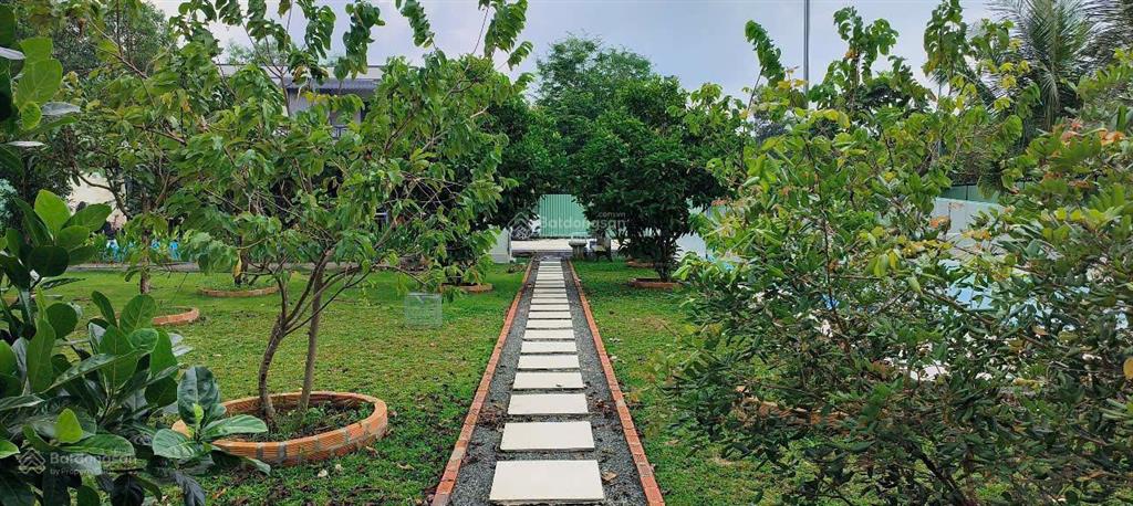Ngộp hạ giá bán gấp đất nhà vườn nhơn trạch, thổ, oto, giá rẻ 5,5tỷ/1754m2. shr chính chủ, gọi ngay