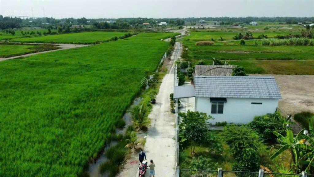 Hạ giá bán rẻ nhà vườn nhơn trạch giá rẻ 5 tỷ/839m2, mặt tiền đường betong, shr chính chủ. gọi ngay