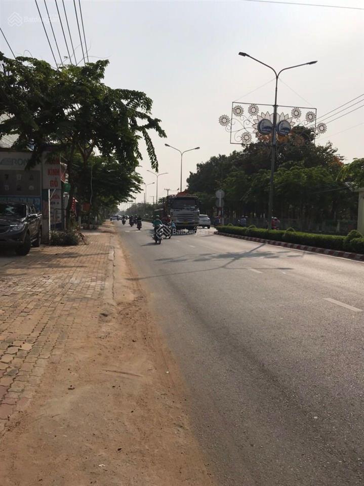 Bán nhà mặt tiền kinh doanh đường phú lợi  p. phú lợi, dt 300m2 (10x30)thổ cư 250m2, giá 22 tỷ