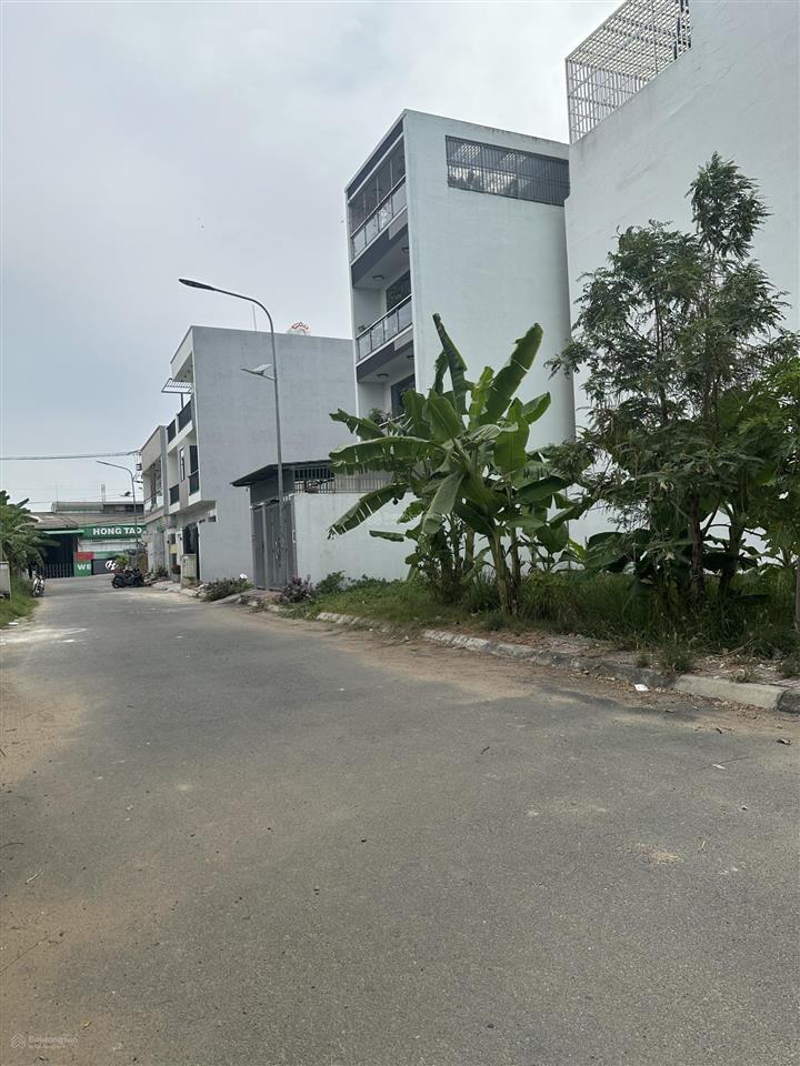 Chính chủ bán rẻ 92m2 đất ở đường dương đình cúc giá 3.7 tỷ thương lượng xã tân kiên, h bình chánh.