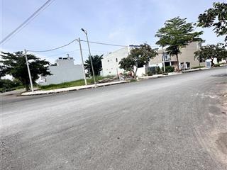 Chủ bán rẻ 129m2 đất ở 2 mặt tiền đường nhựa an hạ xã phạm văn hai, bình chánh giá 2,8 tỷ tl.