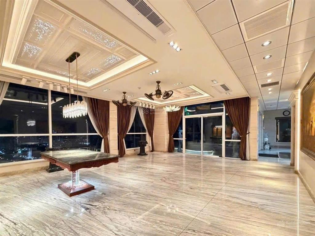 Cần bán penhouse căn hộ thảo điền pearl, 5pn, 450m2  lan 0938 587 ***