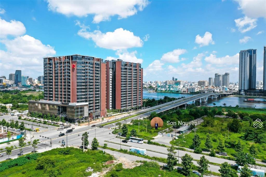 Chuyển nhượng căn 4pn the river đã có sổ  view trực diện sông vĩnh viễn  thang máy riêng