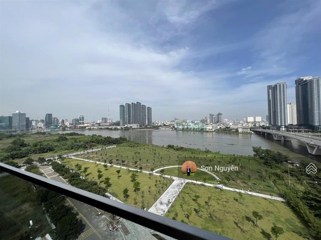 Chuyển nhượng căn 4pn the river đã có sổ  view trực diện sông vĩnh viễn  thang máy riêng