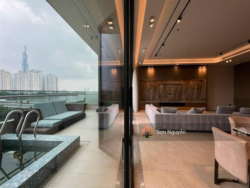 Chuyển nhượng pool villa the river  phiên bản giới hạn chỉ 12 căn  thang riêng  hồ bơi riêng