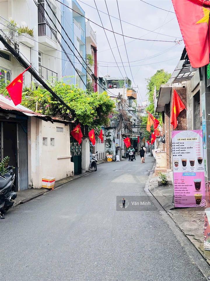 Bán nhà hẻm khu đường phan xích long p. cầu kiệu tp. hcm, 3,5x9m 1 trệt 2 lầu st 2pn master 3wc