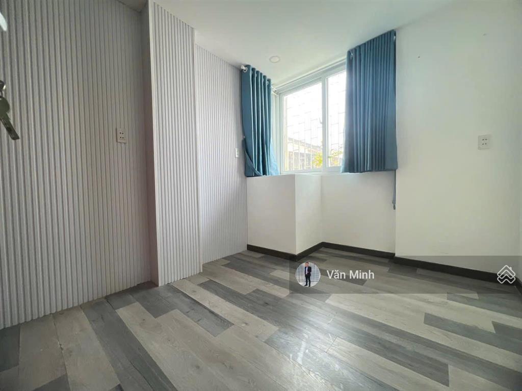 Bán căn 2 phòng ngủ chung cư phan xích long phường 7 phú nhuận 66m2 2wc tầng 6 full nội thất 4,9 tỷ