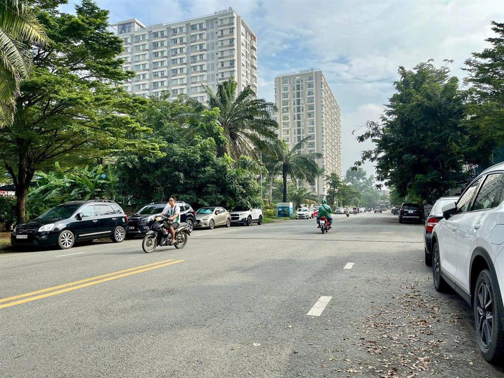 Cần tiền gấp đất kiến á (5x22m) giá 10.5 tỷ cạnh trường sư phạm mẫu giáo trung ương