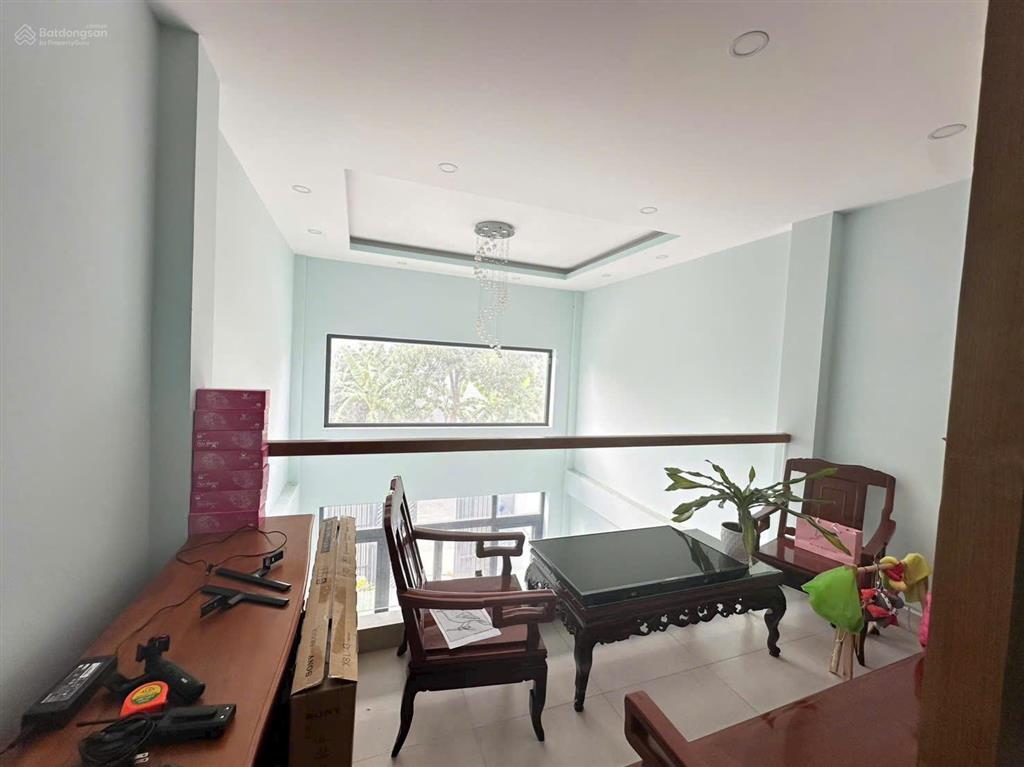 Bán nhanh nhà phố hẻm 68, bưng ông thoàn, full nội thất giá 7,7 tỷ