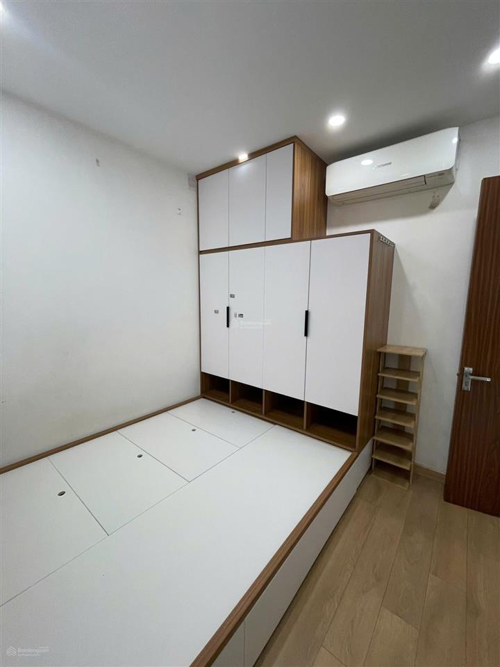 Bán căn hộ chung cư nghĩa đô 51.5m 3 ngủ full nội thất ở ngay, tiện ích đầy đủ