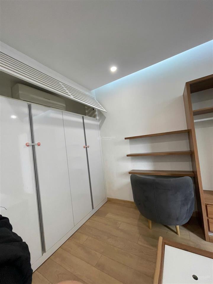 Bán căn hộ chung cư nghĩa đô 51.5m 3 ngủ full nội thất ở ngay, tiện ích đầy đủ