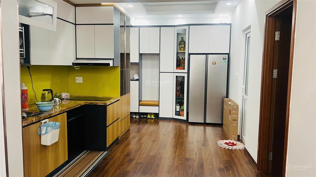 Bán chung cư n02, 84 phố chùa láng, đống đa, 95m2, 3pn, nhà đẹp, 8.7 tỉ.  0984 536 ***