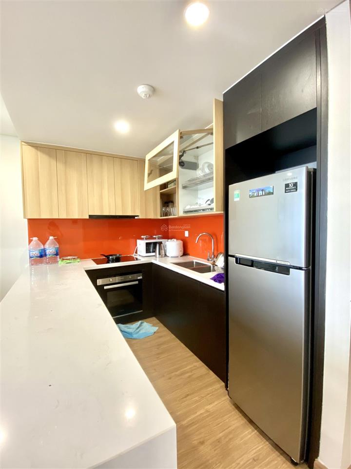 Chính chủ cho thuê căn 2pn đủ đồ, vào luôn giá 18tr/th, cc sky park, cầu giấy  0936 530 ***