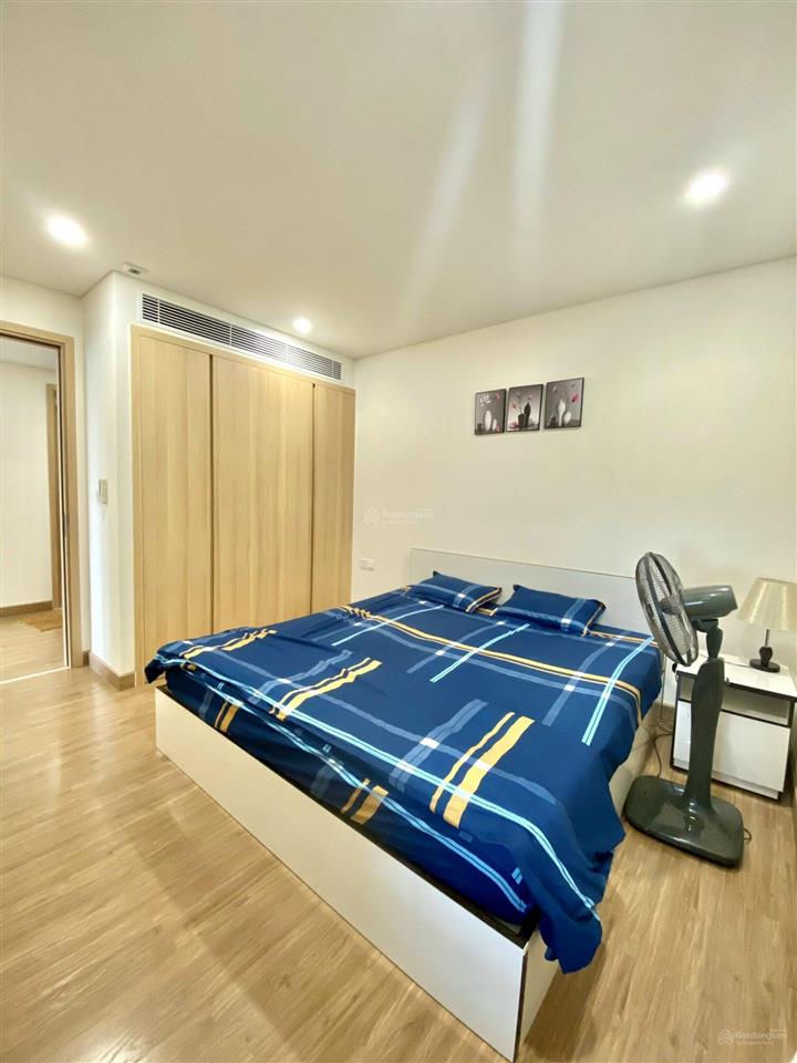 Chính chủ cho thuê căn 2pn đủ đồ, vào luôn giá 18tr/th, cc sky park, cầu giấy  0936 530 ***