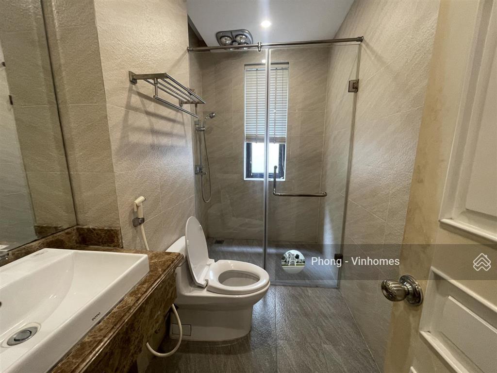 Cho thuê biệt thự riverside 4pn 220m²  full nội thất  sân vườn rộng  giá 40tr