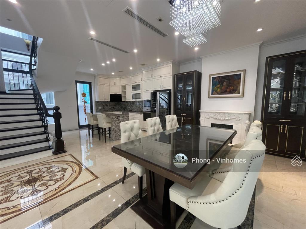Cho thuê biệt thự riverside 4pn 220m²  full nội thất  sân vườn rộng  giá 40tr