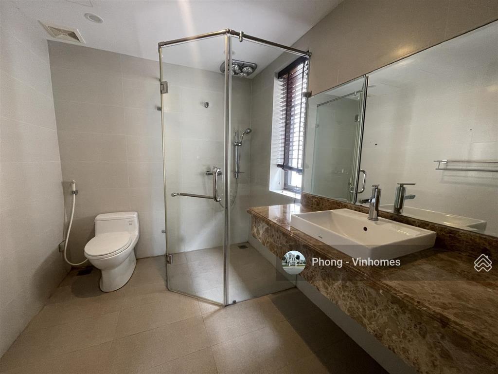 Cho thuê biệt thự riverside 4pn 220m²  full nội thất  sân vườn rộng  giá 40tr