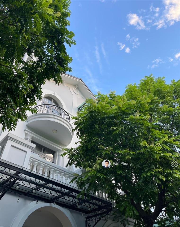 Biệt thự đẳng cấp tại vinhomes harmony full nội thất, giá 38 triệu/th