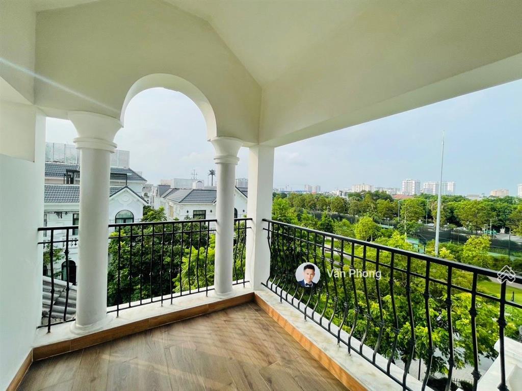 Biệt thự đẳng cấp tại vinhomes harmony full nội thất, giá 35 triệu/th