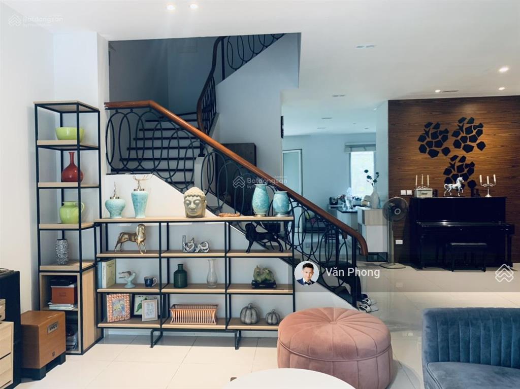 Cho thuê biệt thự vinhomes riverside, full nội thất, vào ở ngay, giá 35tr