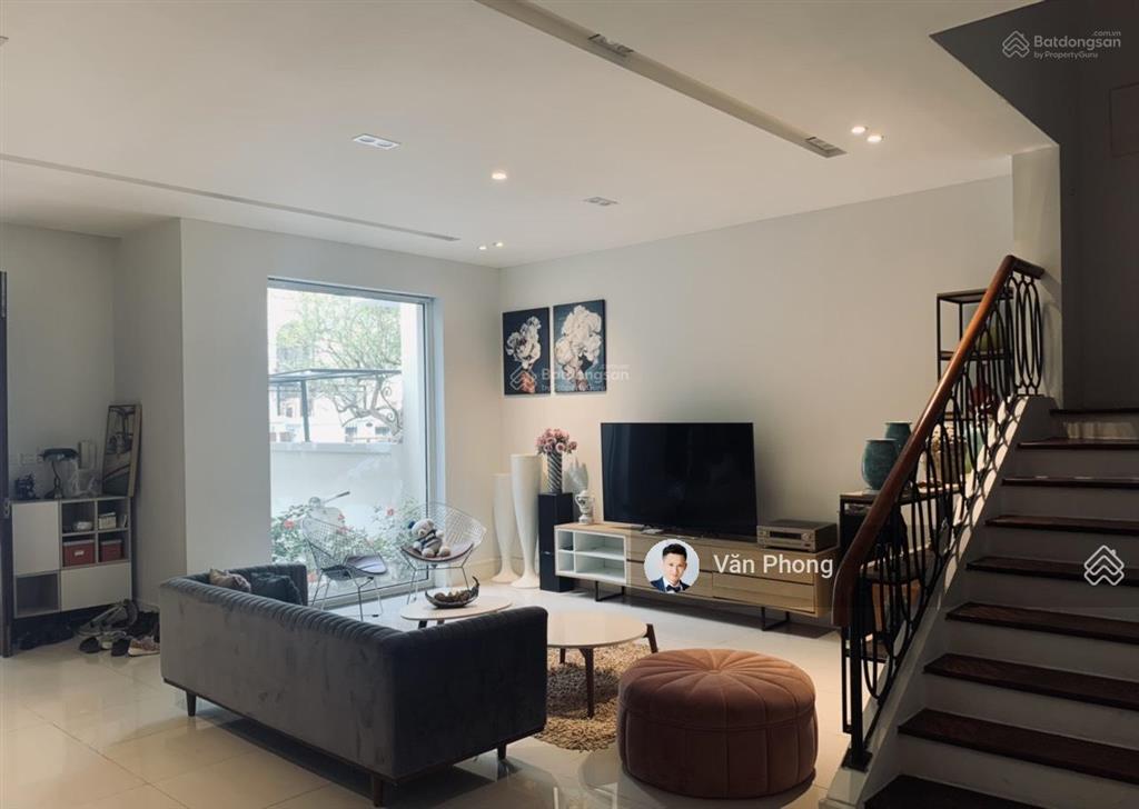 Cho thuê biệt thự vinhomes riverside, full nội thất, vào ở ngay, giá 35tr
