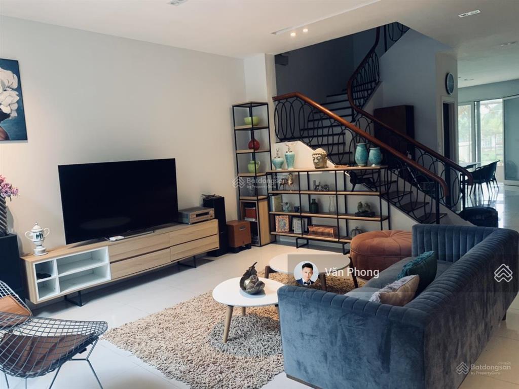 Cho thuê biệt thự vinhomes riverside, full nội thất, vào ở ngay, giá 35tr