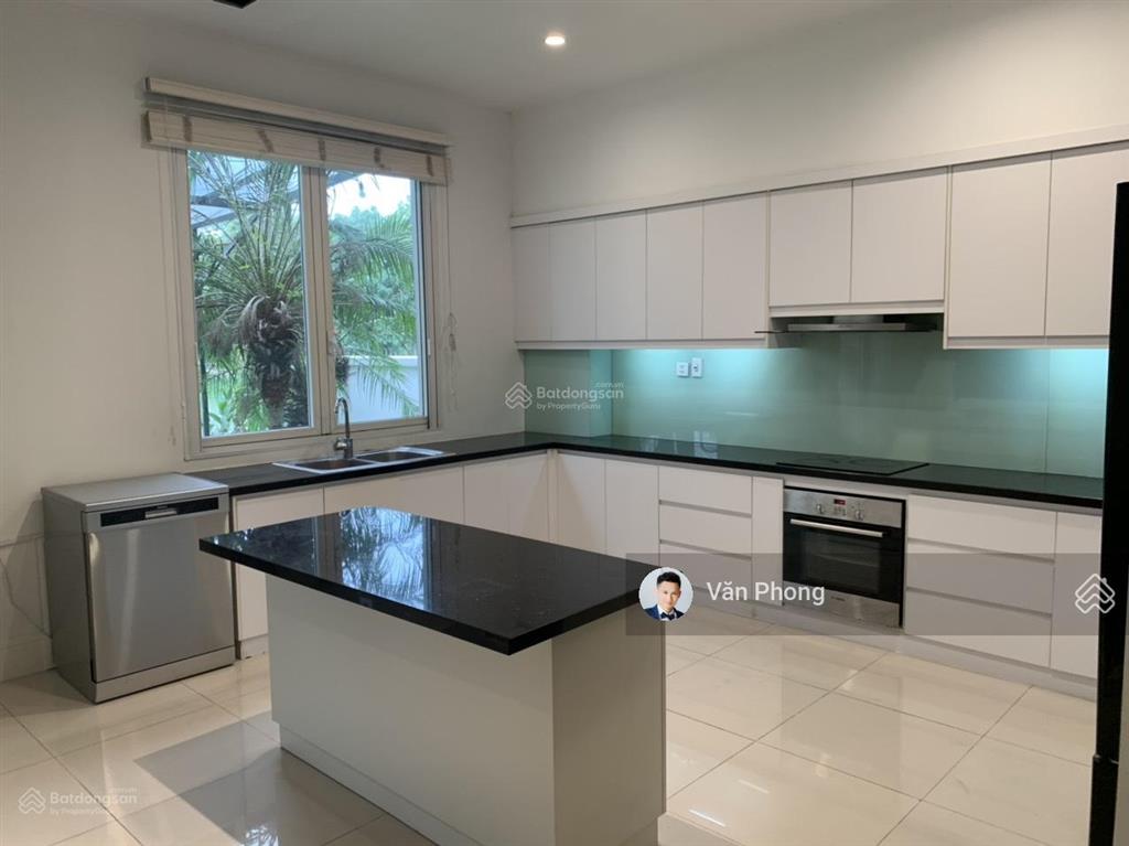Cho thuê biệt thự vinhomes riverside, full nội thất, vào ở ngay, giá 35tr