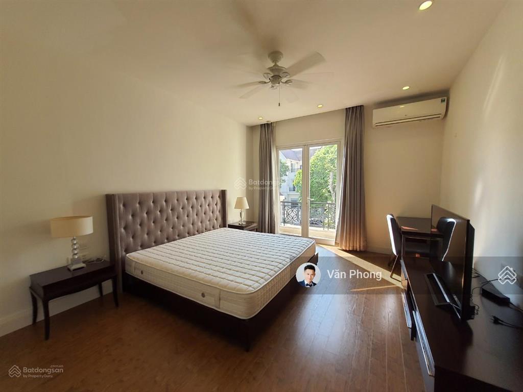 Cho thuê biệt thự vinhomes riverside, full nội thất, vào ở ngay, giá 35tr