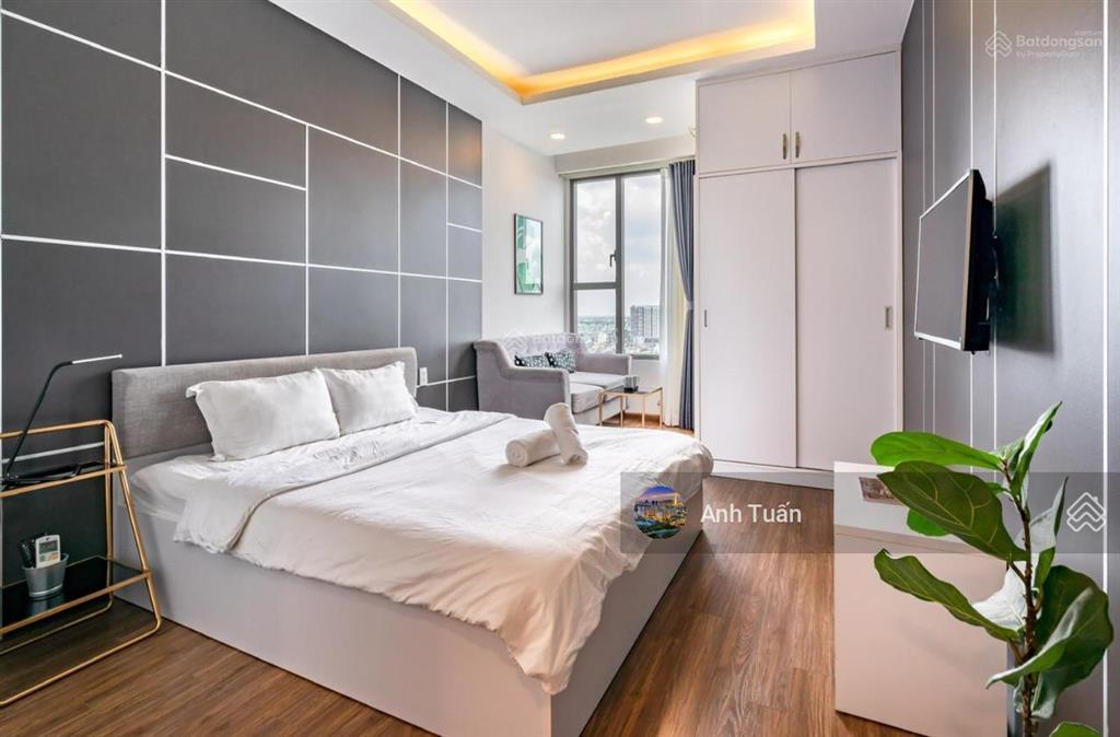 Chủ đầu tư vietcomreal bán căn hộ 102m2  3 phòng ngủ giá 6,5 tỷ pkd 0909 278 ***