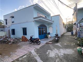 Cho thuê nhà 8 triệu cọc 2 tháng đường xe hơi giáp vạn phúc