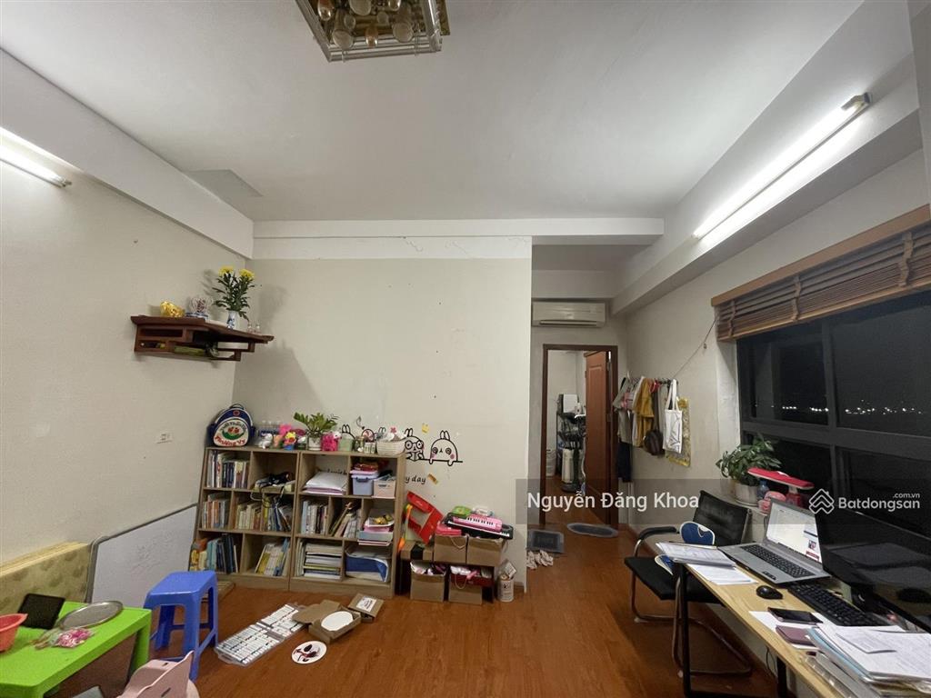 Duy nhất, còn lại 1 căn góc tại tòa ct8 đại thanh  diện tích 45.5m2  có sổ đỏ.  0357 917 ***