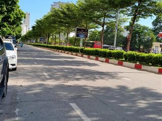 Bán căn nhà tại mặt đường phố gần xuân thủy, hồ tùng mậu, lê đức thọ s 170m2, mt 8,3m để xây 8t vp