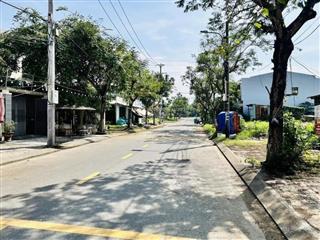 Bán đất 150m2 mặt tiền đường thượng đức ngũ hành sơn gần làng đại học đà nẵng. khu đô thị fpt